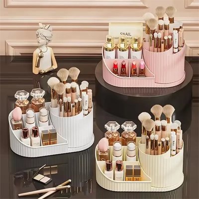 Organisateur maquillage à compartiments pour pinceaux, rouges à lèvres et soins.