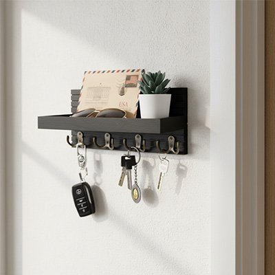 Porte clé mural avec plusieurs crochets pour suspendre clés, sacs et accessoires.